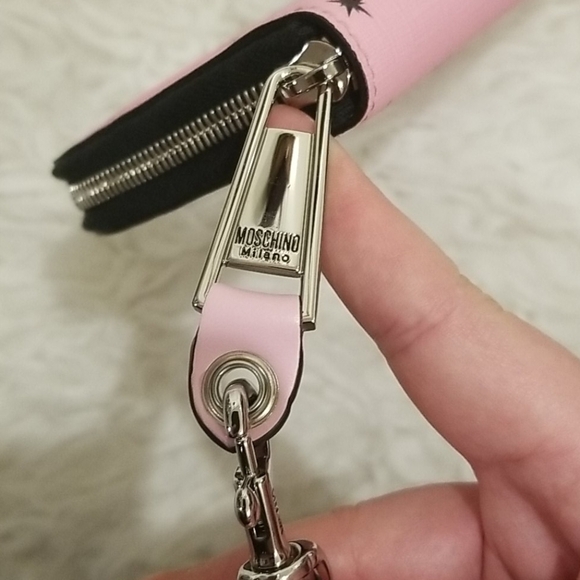 💕MOSCHINO💕 Space Ship Bear Zip Around Wallet Pink NWT 100% Leather - Picture 9 of 14